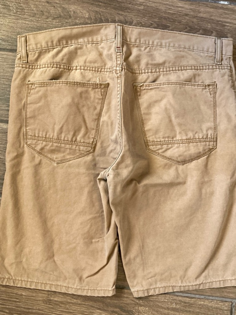 Arizona tan shorts